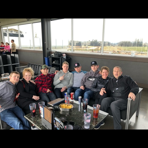 Meet your Posher, Cherie - Picture 6 of 7